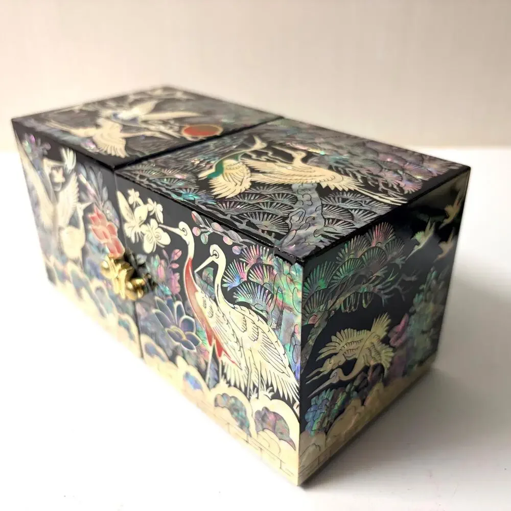 Vintage Asian Mother of Pearl Black Laquer Wood Jewelry Box Hinged AS IS